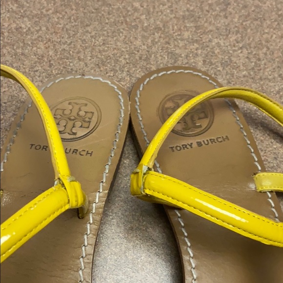Tory Burch Alfie Flat Sandals - Picture 4 of 8